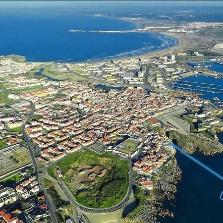 Holiday Rua Da Falesia Peniche